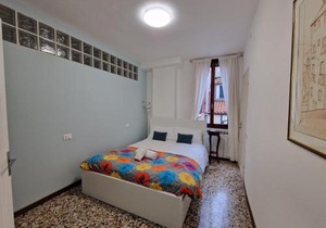 Veneziacentopercento Apartments & Rooms