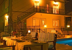 "Venice Hills" apartment in villa with private pool in Conegliano