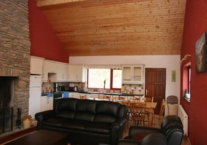 Very spacious 4 bedroom cottage in stunning location