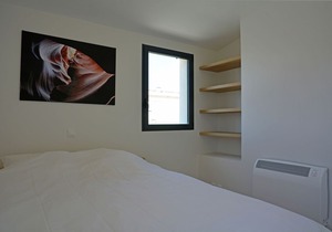 Vibrant Villa in Malaucène with Private Garden