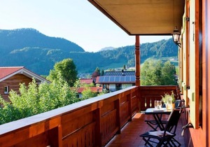 Vier-Raum-Ferienwohnung "Sonnenschein", 110qm