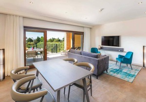 Villa ∙ 2 bedrooms ∙ 4 guests
