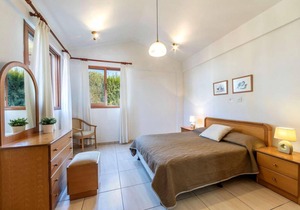 Villa ∙ 3 bedrooms ∙ 6 guests