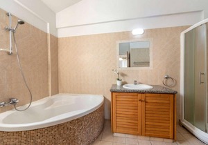Villa ∙ 3 bedrooms ∙ 6 guests