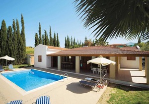 Villa ∙ 3 bedrooms ∙ 6 guests