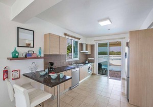 Villa ∙ 3 bedrooms ∙ 6 guests