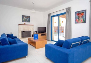 Villa ∙ 3 bedrooms ∙ 6 guests