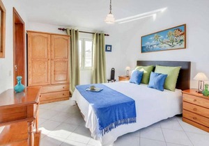 Villa ∙ 3 bedrooms ∙ 6 guests