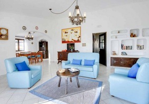 Villa ∙ 3 bedrooms ∙ 6 guests