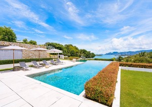 Villa ∙ 6 bedrooms ∙ 12 guests
