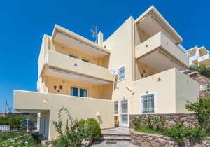 Villa Adamite
