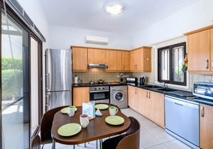 Villa Amaryllis - 3 bedroom villa ideal for family holidays