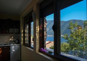 Villa & Apartments Perasto