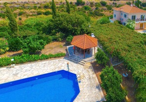 Villa Athina Finiki in Latchi
