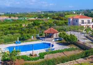 Villa Athina Finiki in Latchi