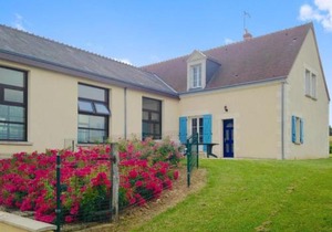 Villa avec Piscine Intérieure, Billard et Tennis, proche Zoo de Beauval et Châteaux de la Loire - FR-1-591-225