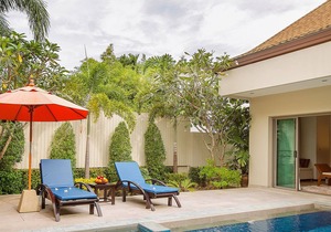 VILLA BOND BY TROPICLOOK