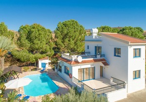 Villa Charoula Ena: Large Private Pool, A/C, WiFi