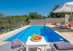 Villa Constadina: Large Private Pool, A/C, WiFi