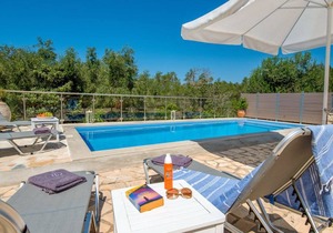 Villa Constadina: Large Private Pool, A/C, WiFi
