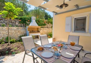 Villa Constadina Large Private Pool AC WiFi