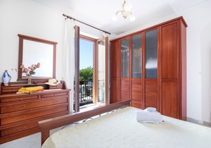 Villa Costanzo beach front