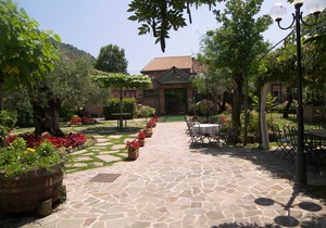 Villa Des Reves in the green near Montecassino