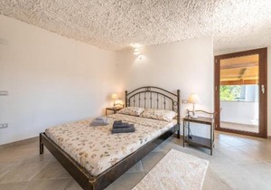 Villa Eleonora Residence App to 3