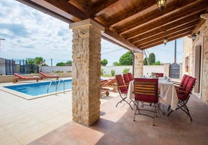 Villa Gina