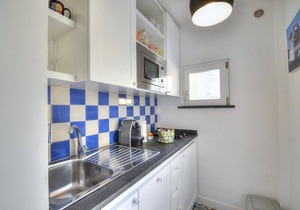 Villa Idra: A charming and bright two-story villa in the heart of Positano, with Free WI-FI.