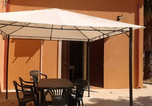 Villa immersed in olive grove of camphor to 1. 5 km from the beach