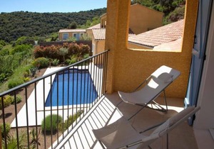 Villa in Roquebrun with swimming pool