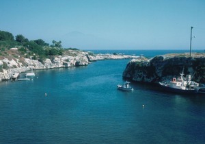 Villa in Sicily, Syracuse / Brucoli with sea & Etna view close to sea beach