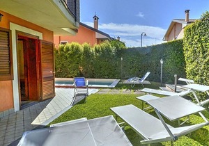 Villa in Trecastagni with 6 bedrooms sleeps 16