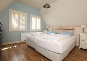 Villa in Wieringer Style with Hot Tub