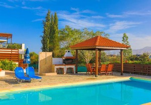 Villa Ira Finiki