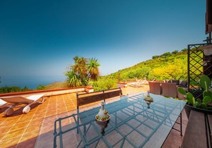 Villa Isabella con vista mare a Gibilmanna