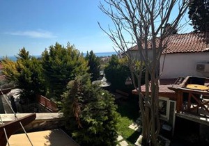 Villa Makri