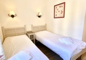 Villa Mallemort, 2 bedrooms, 4 persons