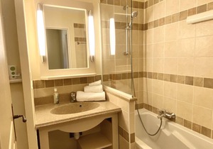 Villa Mallemort, 2 bedrooms, 4 persons