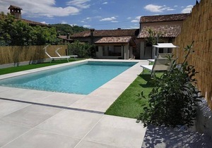 Villa Marsica F: A modern and graceful studio apartment immersed in a splendid landscape, in the heart of a wonderful little town, with Free WI-FI.