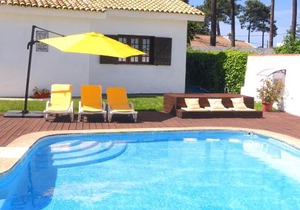 Villa near Beach & Lisbon