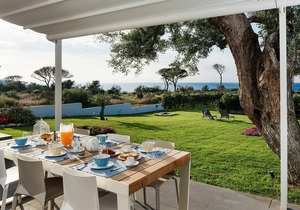 Villa Nettuno - Holiday Rental by the sea in Cefalù, Sicily