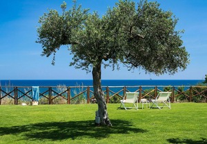 Villa Nettuno - Holiday Rental by the sea in Cefalù, Sicily
