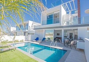 Villa Olive Silver, Brand New, Contemporary 2Bdr Protaras Villa With Private Pool
