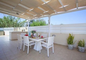 Villa Posidonas 3