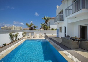Villa Posidonas 9