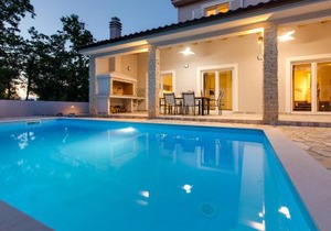 VILLA SANDRINA