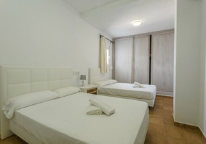 Villa Savines is a luxury villa close to Ibiza Town and Playa D’en Bossa.