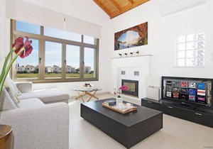 VILLA THEODORA - 3BED IN AYIA THEKLA AREA